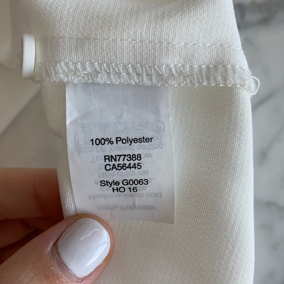 Madewell | White short sleeved back button tee - Picture 4 of 5